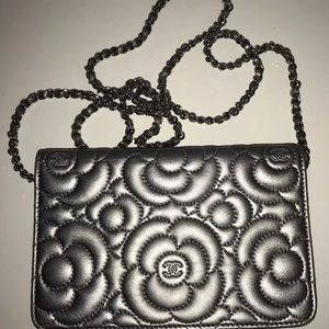 CHANEL silver chain shoulder bag with tags